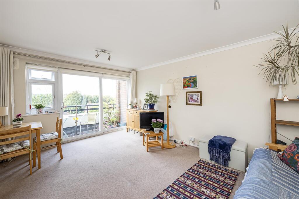 Additional image 4 of Milton Road, Harpenden