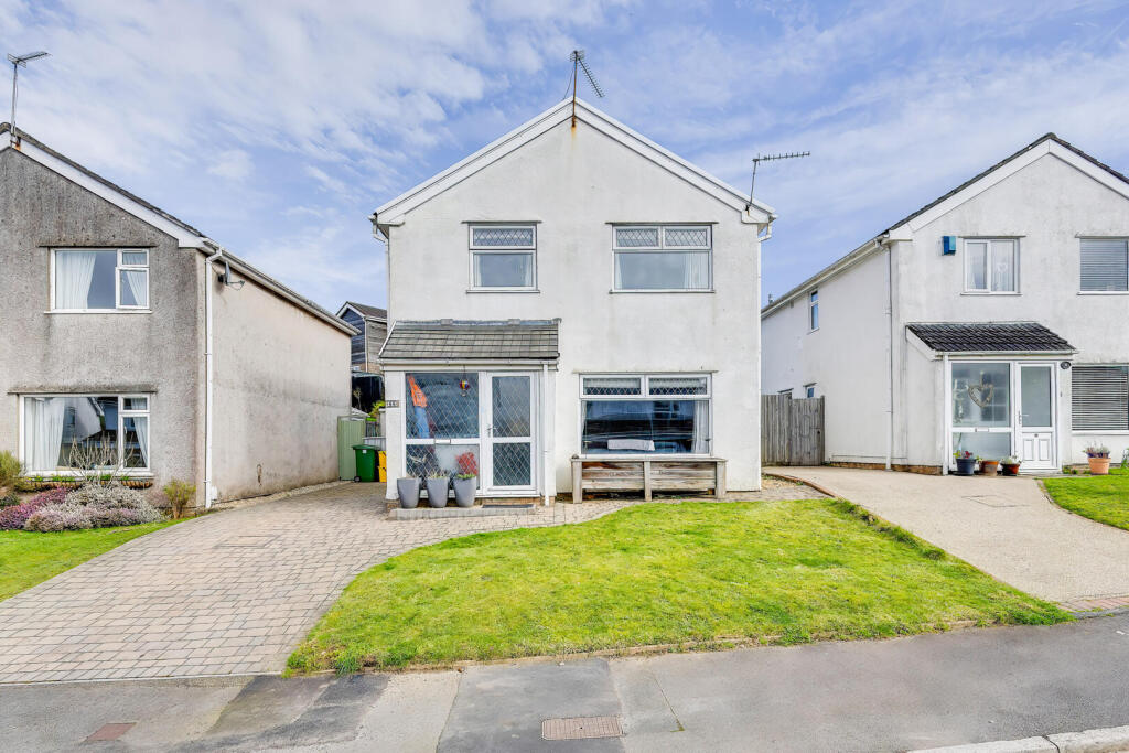 Main image of property: Pentwyn, Radyr, Cardiff