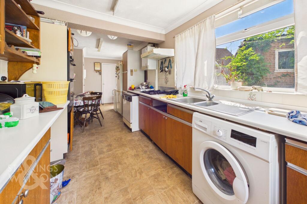 House in South Norfolk, New Costessey, Costessey - More