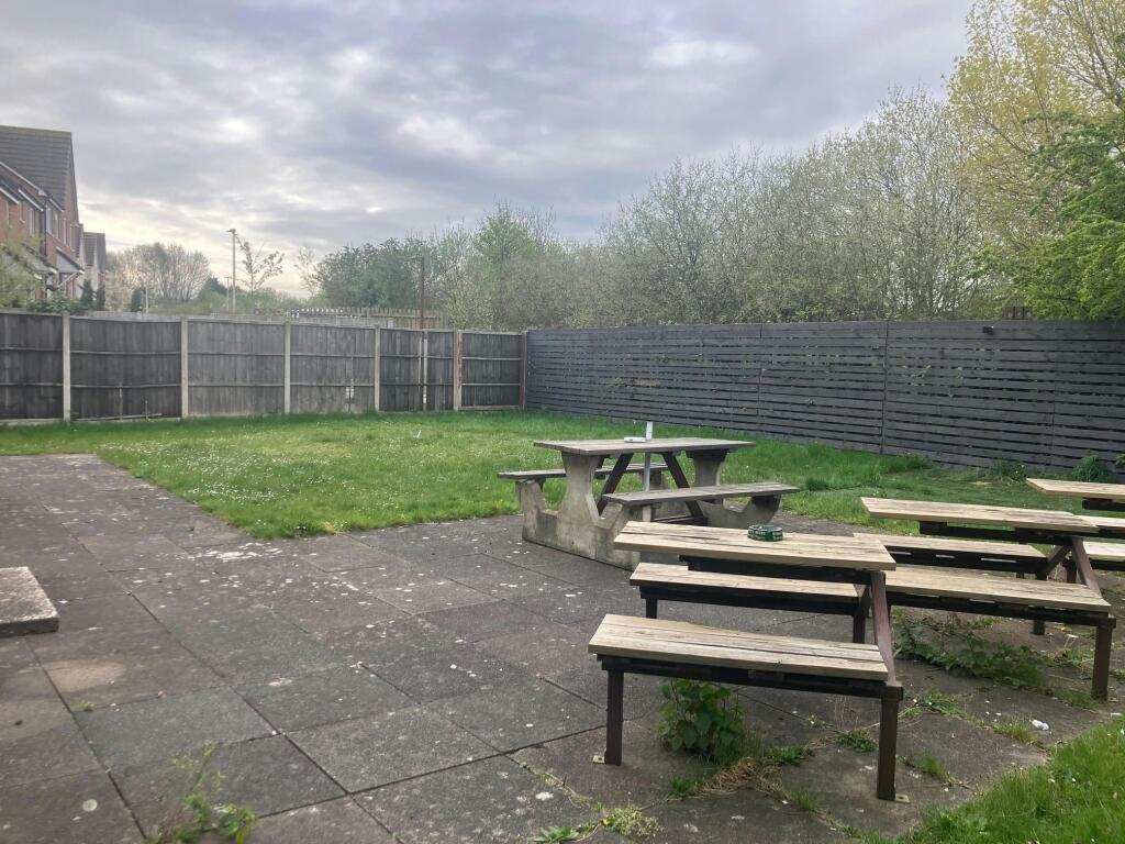 14 BHGarden1.jpg