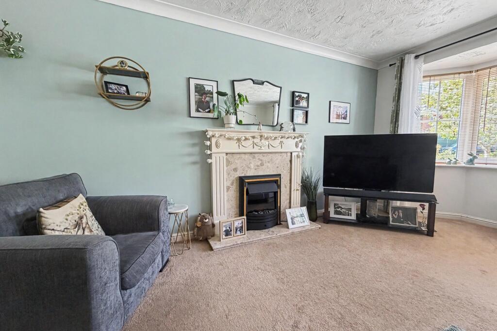 House in Verwood, Ebblake - View 5