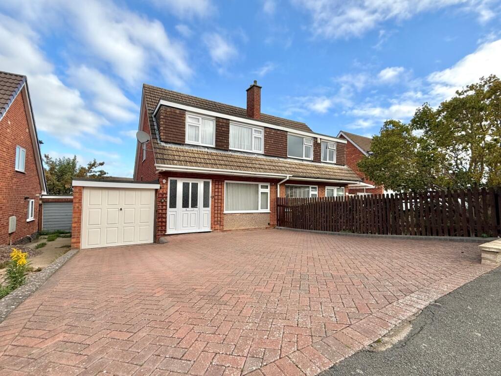 3-bed semi-detached on Sapcote Drive, Melton Mowbray, £225,000