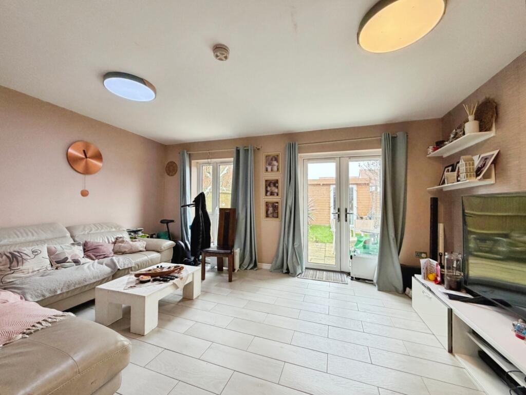 House in Ashford, Repton Park South, Orchard Heights - View 3