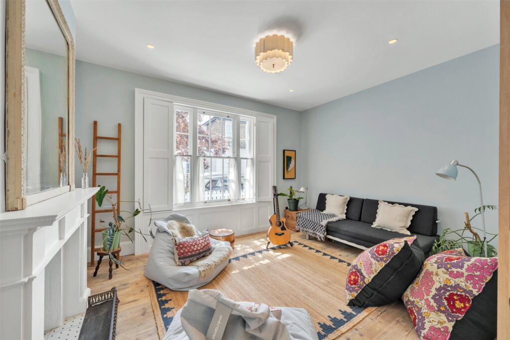Main image of property: Oak Village, London, NW5