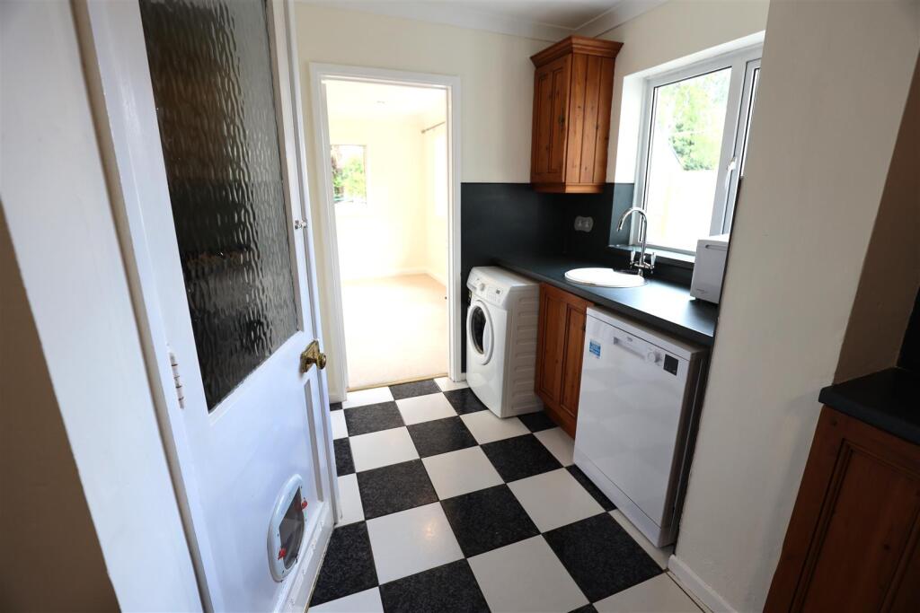 House in Cardiff, Peterston-super-Ely - View 5