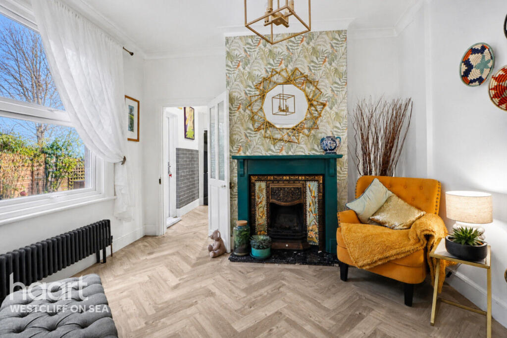 House in Southend-on-Sea, Essex - View 5