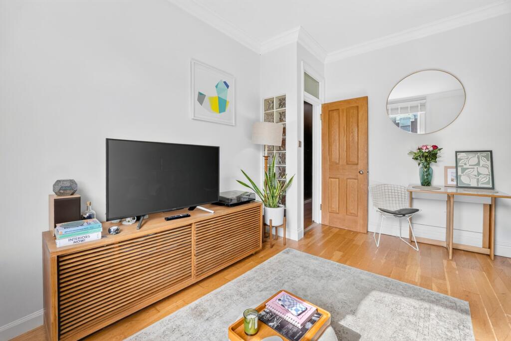 Apartment in London, Stroud Green - View 5