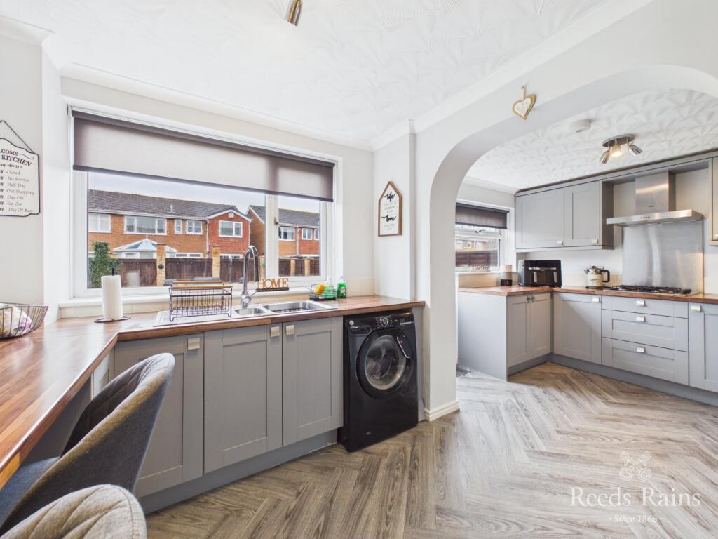 Bassleton Lane, Thornaby, Stockton-on-Tees, Durham, TS17 photo 3