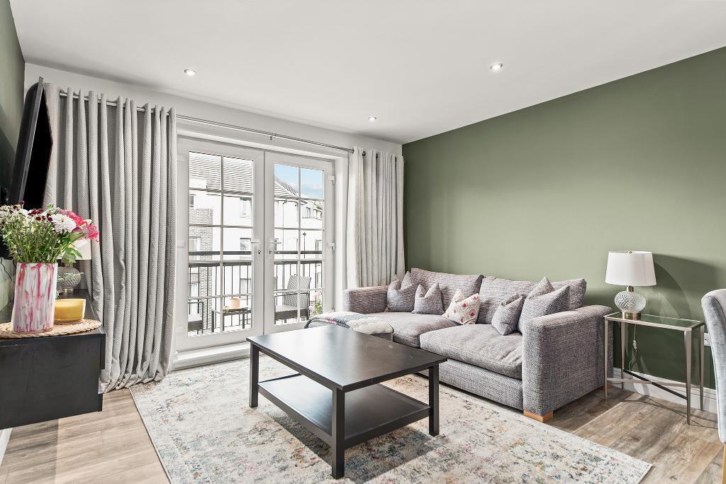 Crown Crescent, Kinnaird, Larbert, FK5 4XQ photo 4