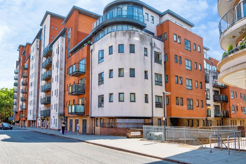 Main image of property: Lower Canal Walk, Southampton
