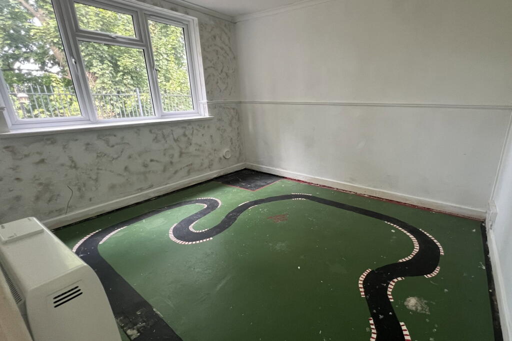 Apartment in Devizes, Wiltshire - More