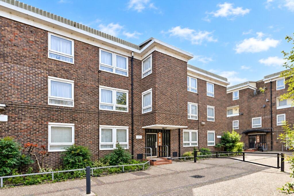 Main image of property: Nairn Street, London, E14