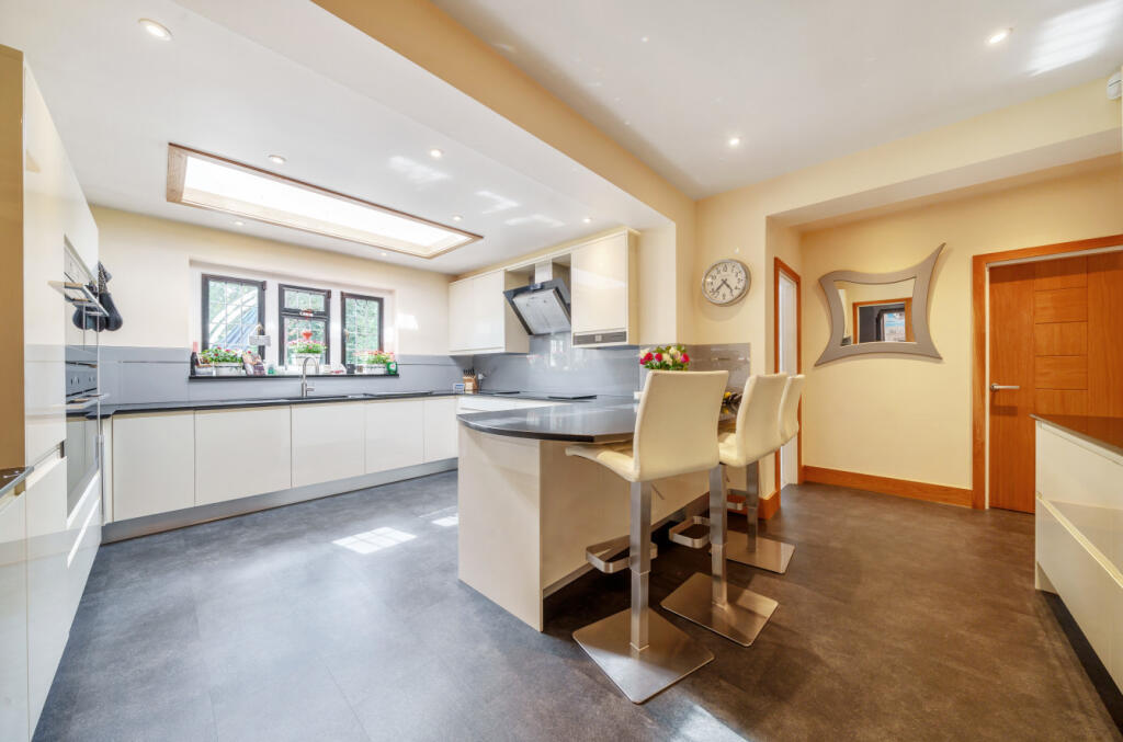 Forest Drive, Keston Park, Keston, Kent, BR2 - View 3