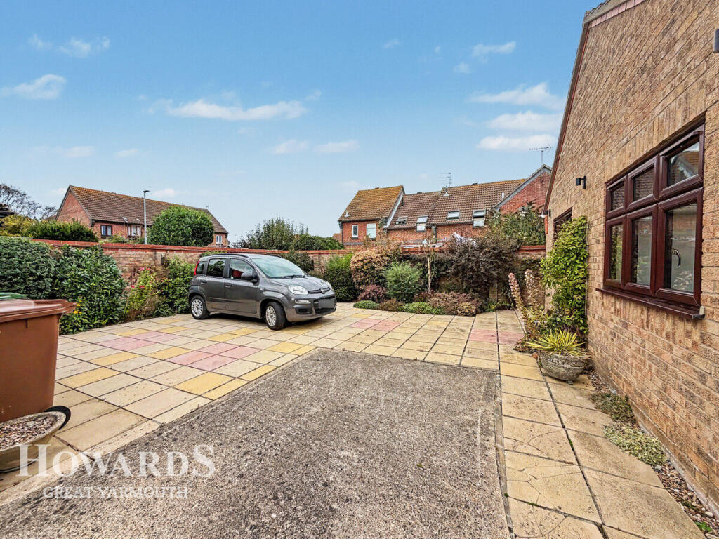 House in Norwich - View 2