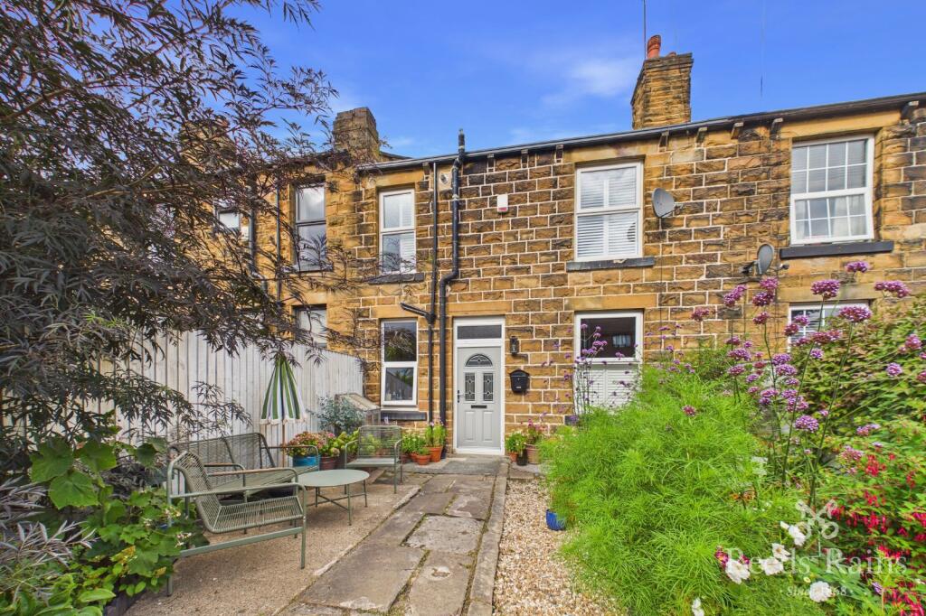 Main image of property: Asquith Avenue, Morley, Leeds, West Yorkshire, LS27