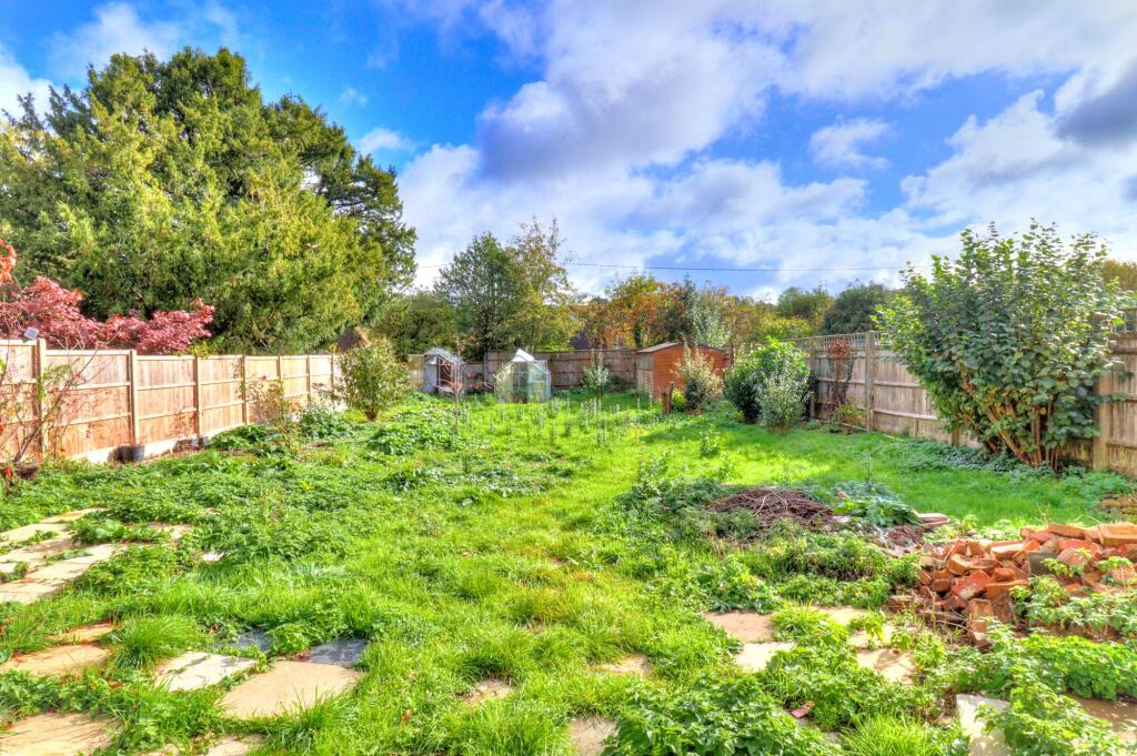 Widdenton View, Lane End, HP14 photo 4