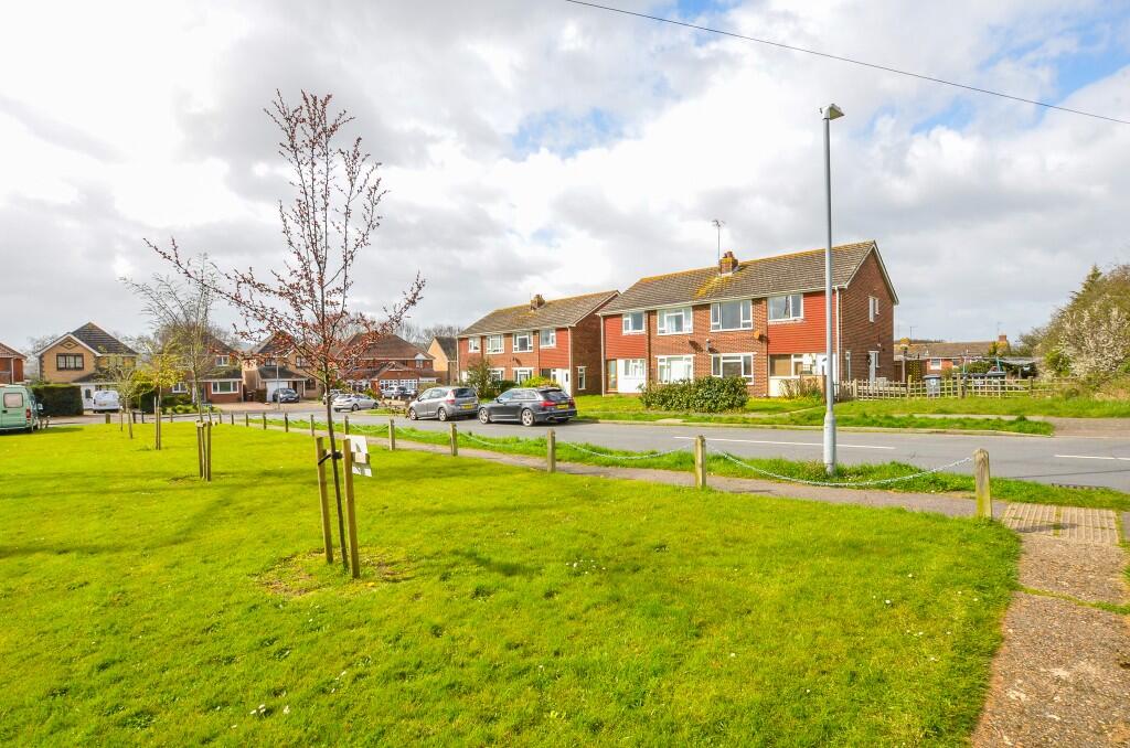 Main image of property: Aberdale Road, Polegate, East Sussex, BN26