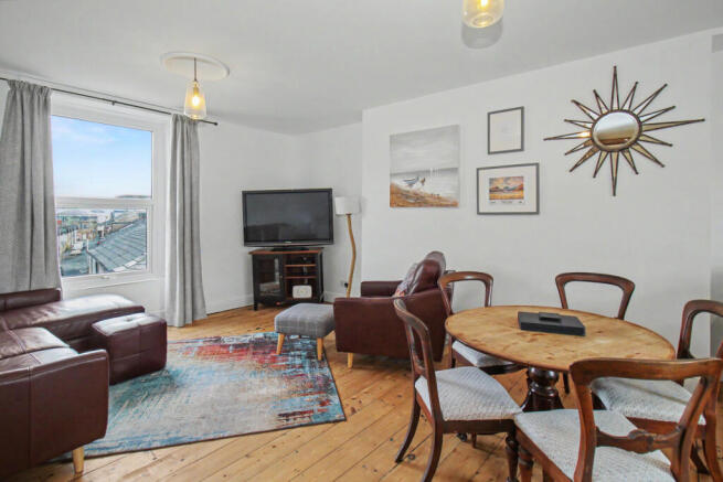 Open Plan Living / Kitchen Area