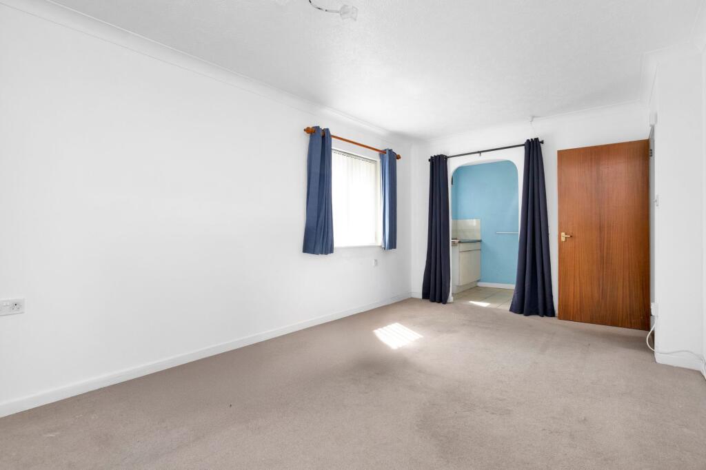 Oakland Court, Nyetimber Lane, Nyetimber, Bognor Regis, PO21 - View 4