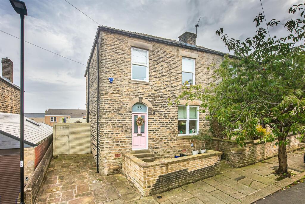 Main image of property: Aldred Road, Crookes, S10