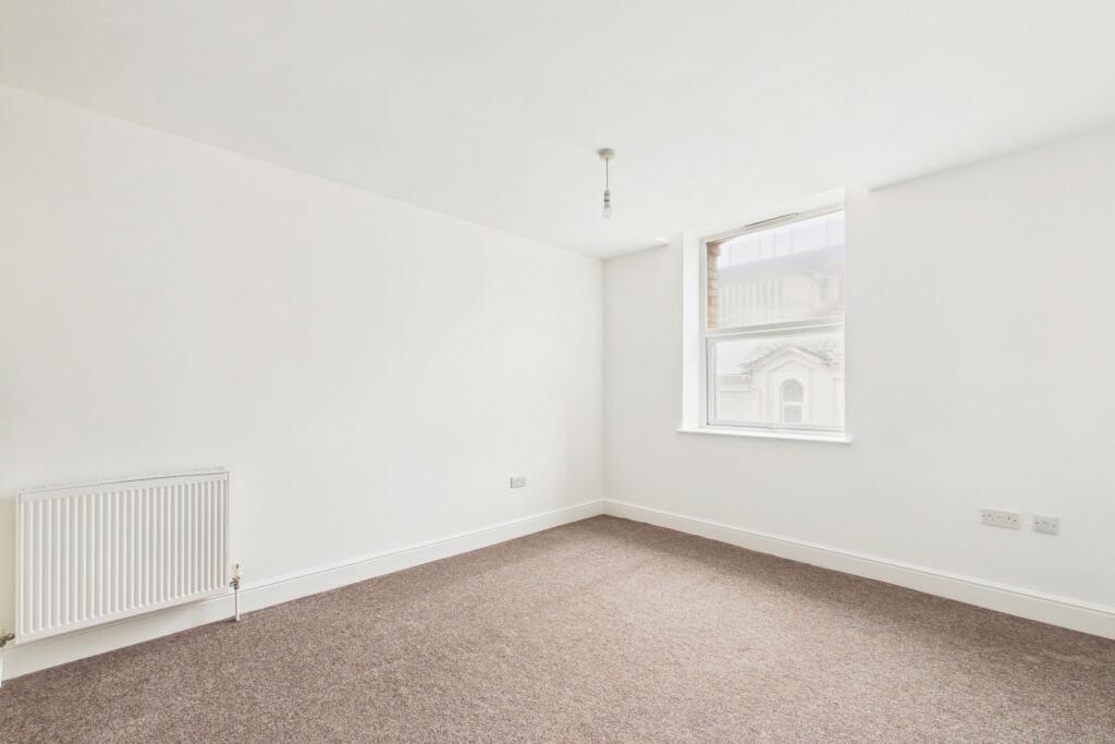 Apartment in Torquay - View 5