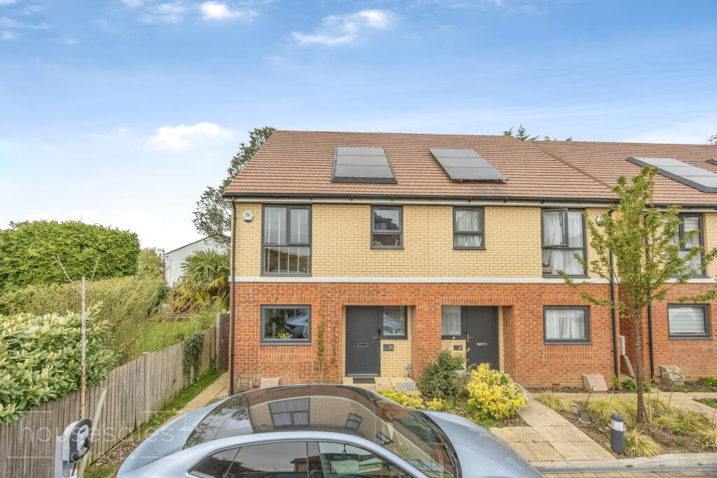 Main image of property: Harewood Gardens, South Croydon, CR2