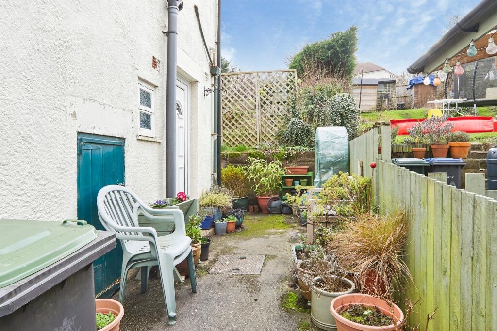 Additional image 18 of Netherhall Road, Baildon, SHIPLEY