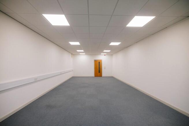 450 sq ft office