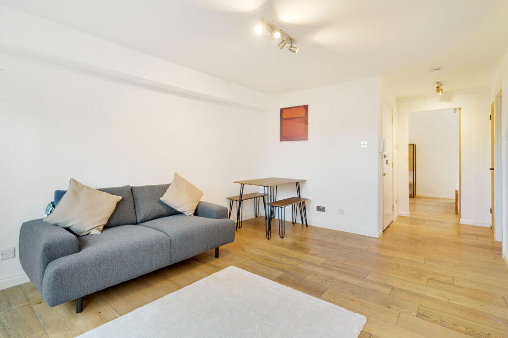 Main image of property: Eskmont Ridge, SE19