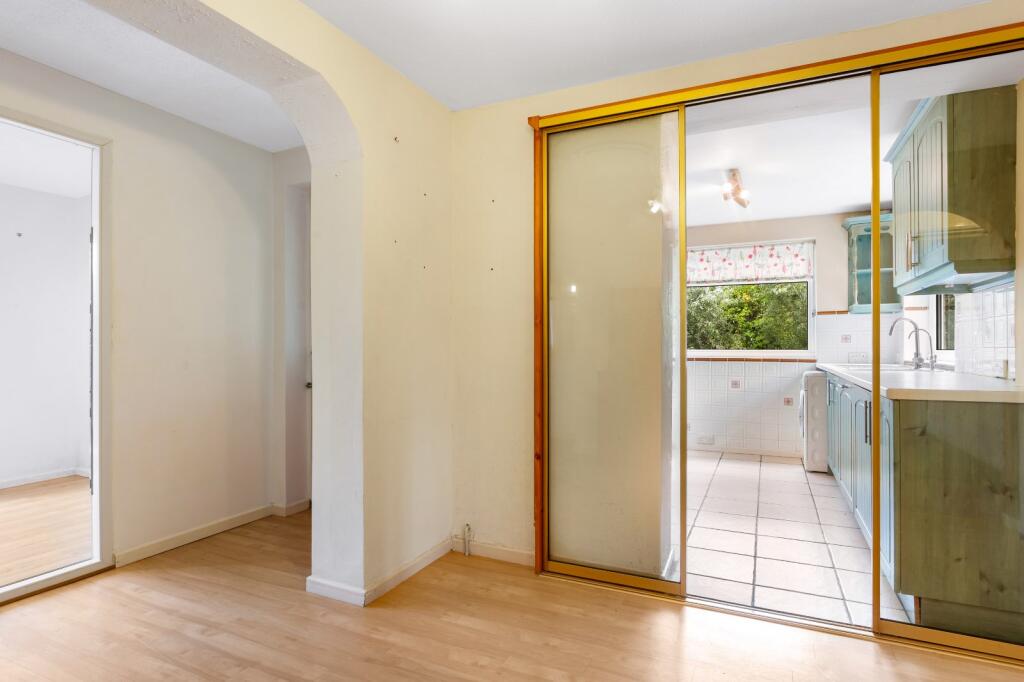 House in Cotswold, South Cerney - View 4