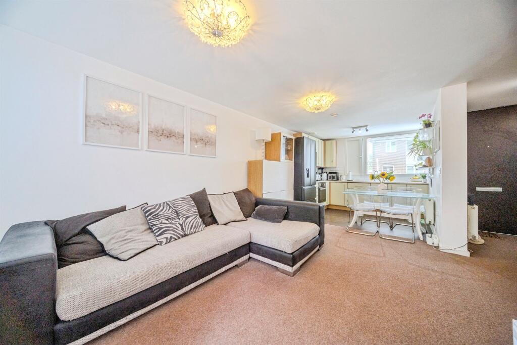 House in Milton Keynes - View 2