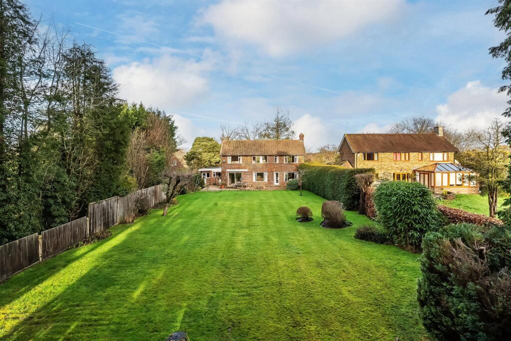 House in Mole Valley, Surrey - View 2