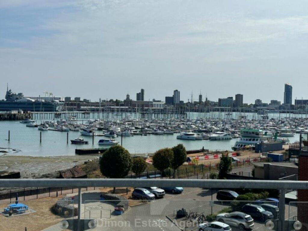 Apartment in Portsmouth - View 4