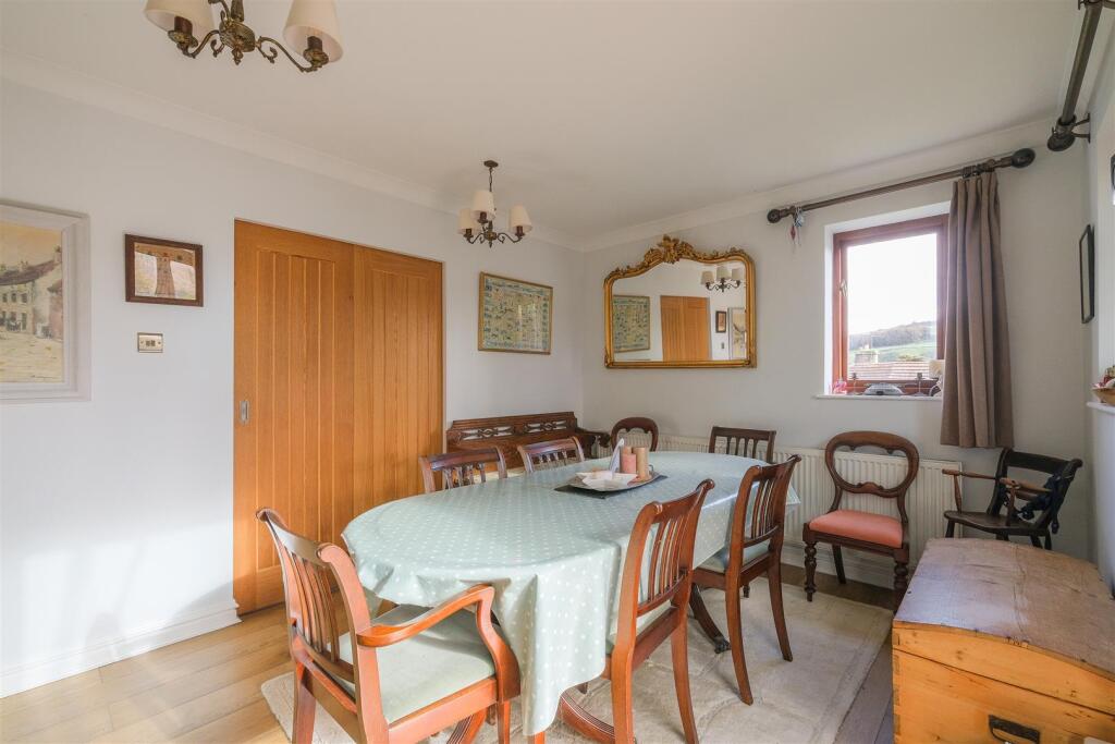 House in Calderdale, Rishworth, Ripponden - More