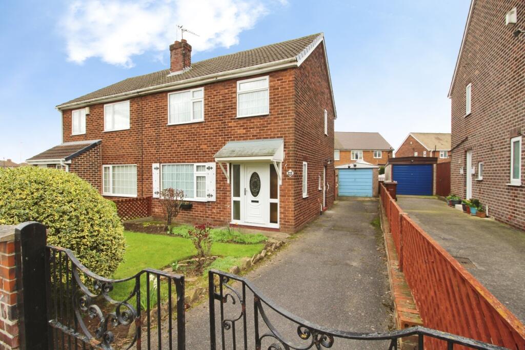 Main image of property: South View Gardens, Pontefract, West Yorkshire, WF8