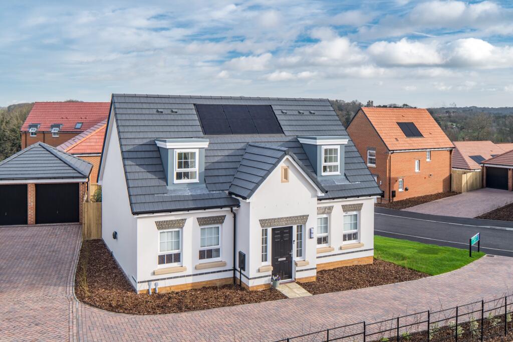 Main image of property: Bath Road,
Speen,
Berkshire,
RG141RG