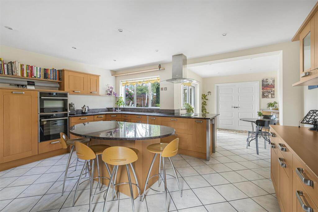 House in Stevenage - View 5