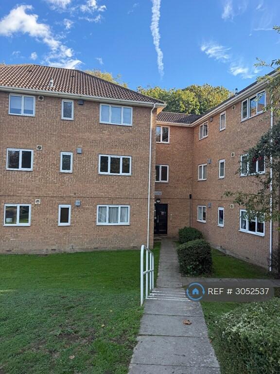 Main image of property: Findlay Close, Rainham, ME8