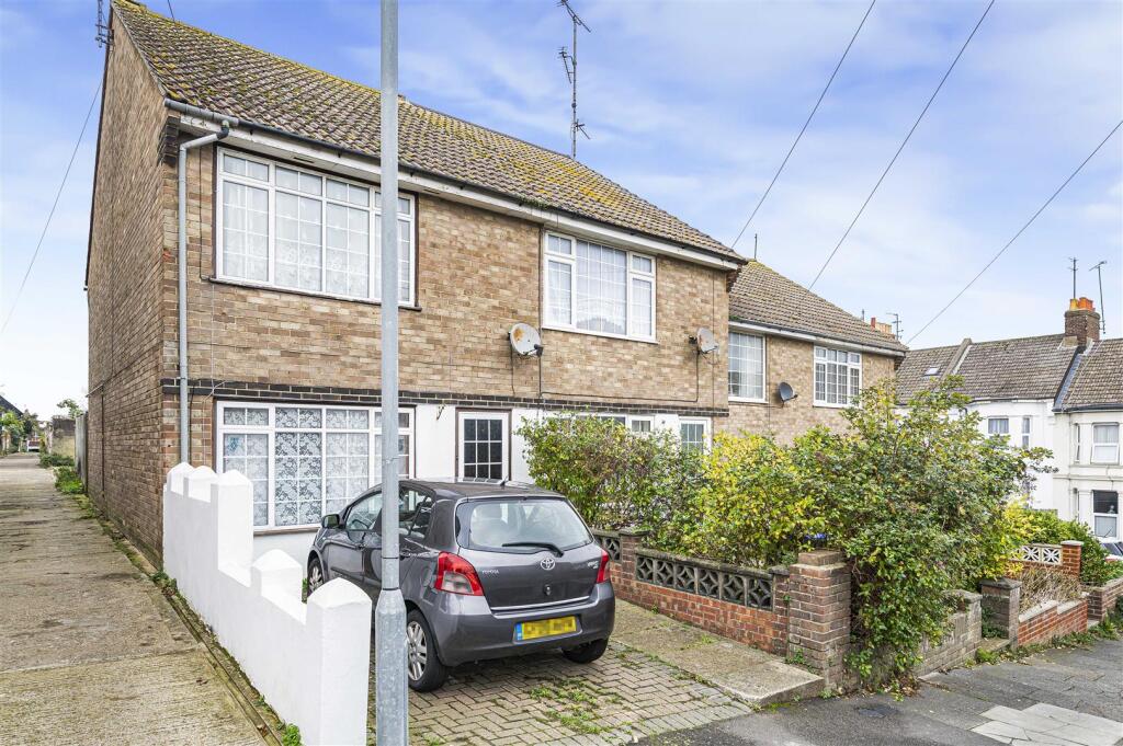 Main image of property: Hill Side, Newhaven