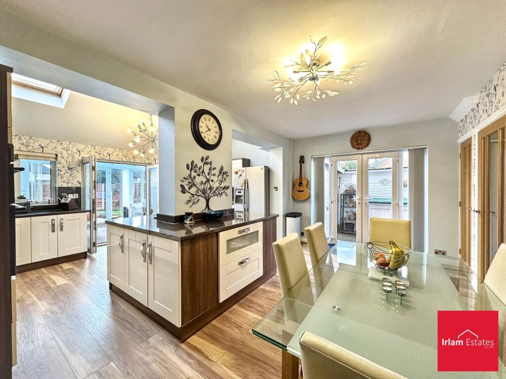 3-bed semi-detached on 50, Rose Avenue, £365,000