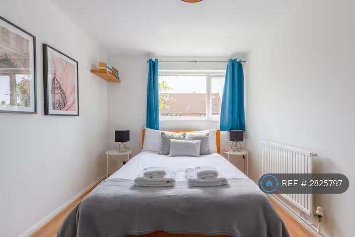 3 bedroom end of terrace house for rent
