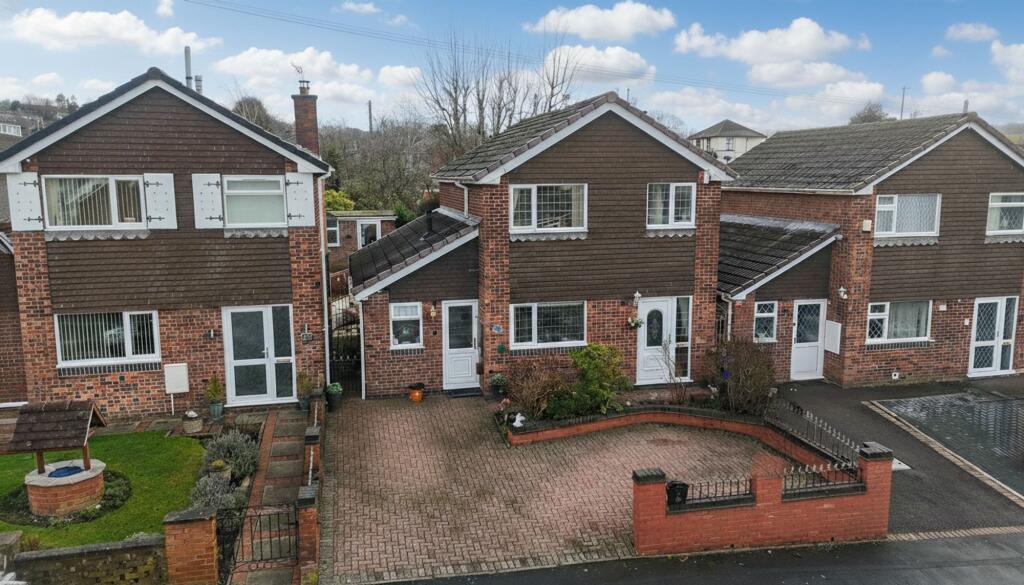 3-bed other on Ferndown Close, Stoke-On-Trent, ST3, £240,000
