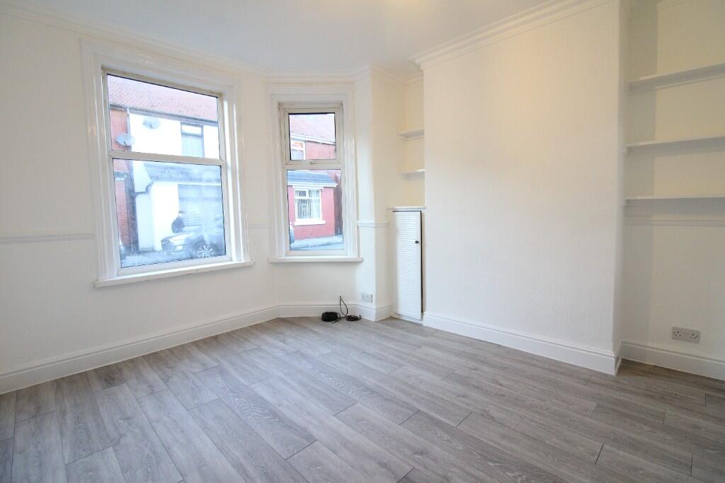 Gordon Road, Fleetwood, Lancashire, FY7 photo 3