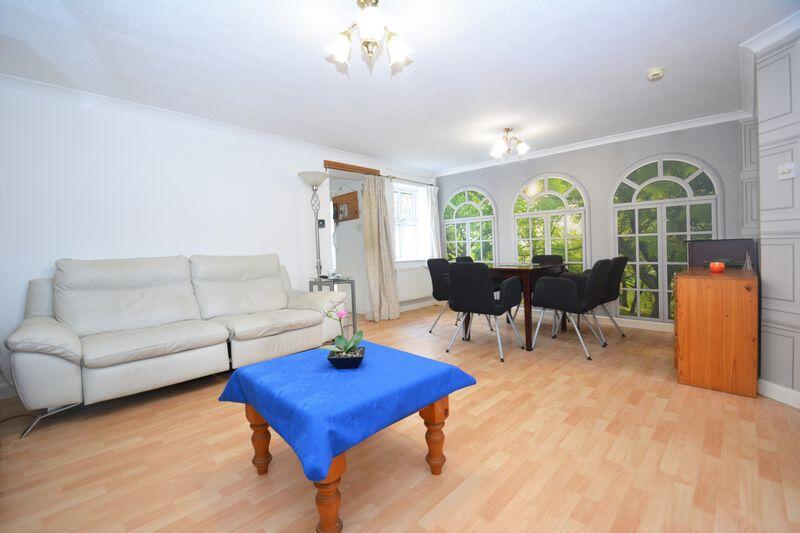 Wing Road, Leysdown photo 4