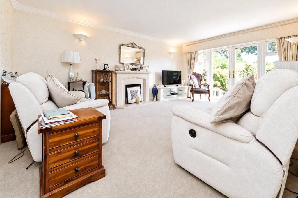 House in London - View 2