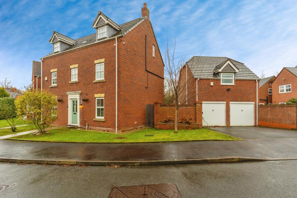 Main image of property: Maryport Drive, Timperley, Altrincham, Greater Manchester, WA15