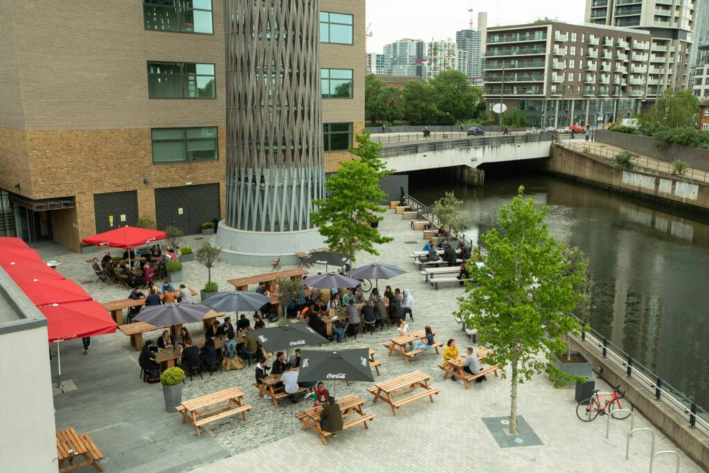 SugarhouseIsland_Lunchtime_72.jpg