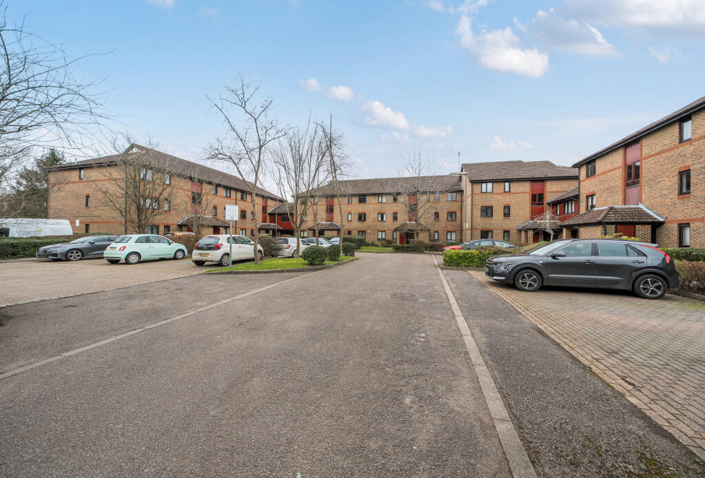 Main image of property: Oakside Court, Horley, Surrey, RH6