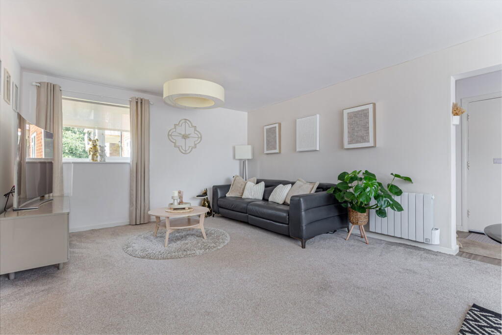 Additional image 2 of Yarningdale, Shirley