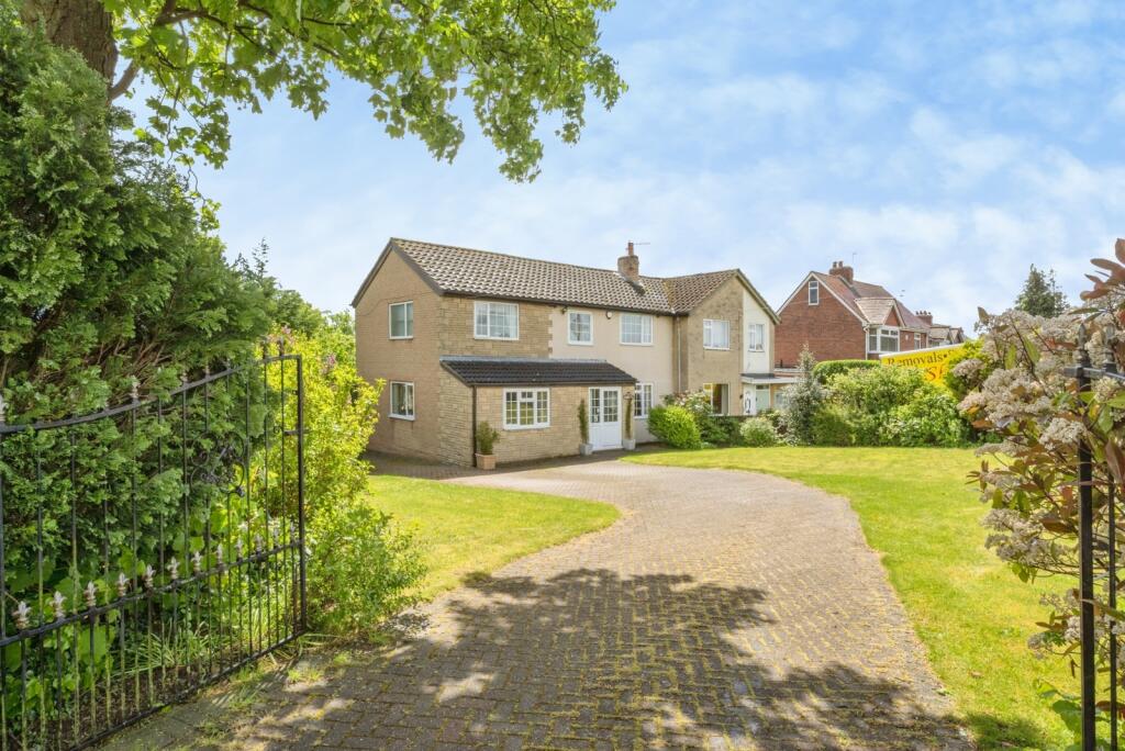 Main image of property: Grange Lane, Burghwallis, Doncaster, South Yorkshire, DN6